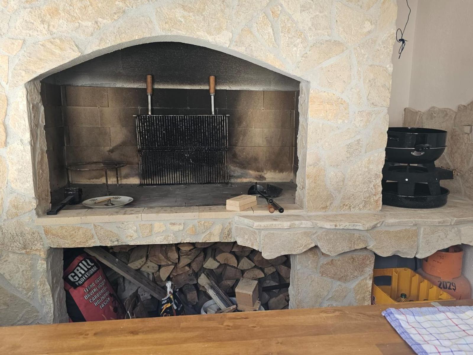 Villa Botic Τρογκίρ Εξωτερικό φωτογραφία
